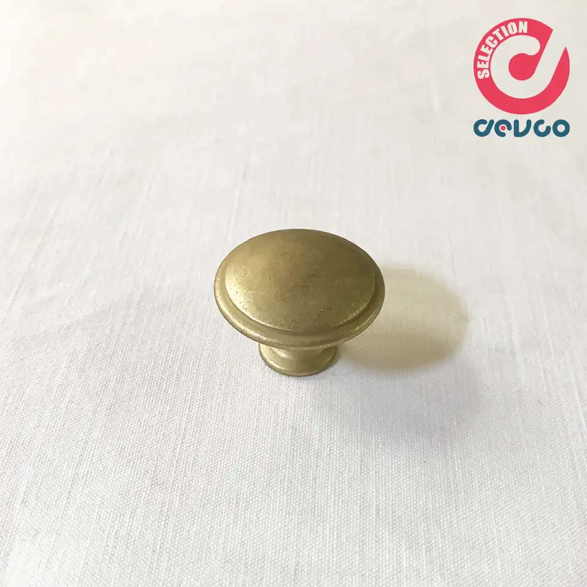 Pomello colore ottone comprensivo di vite - Botter Luigi - 740(A-B)